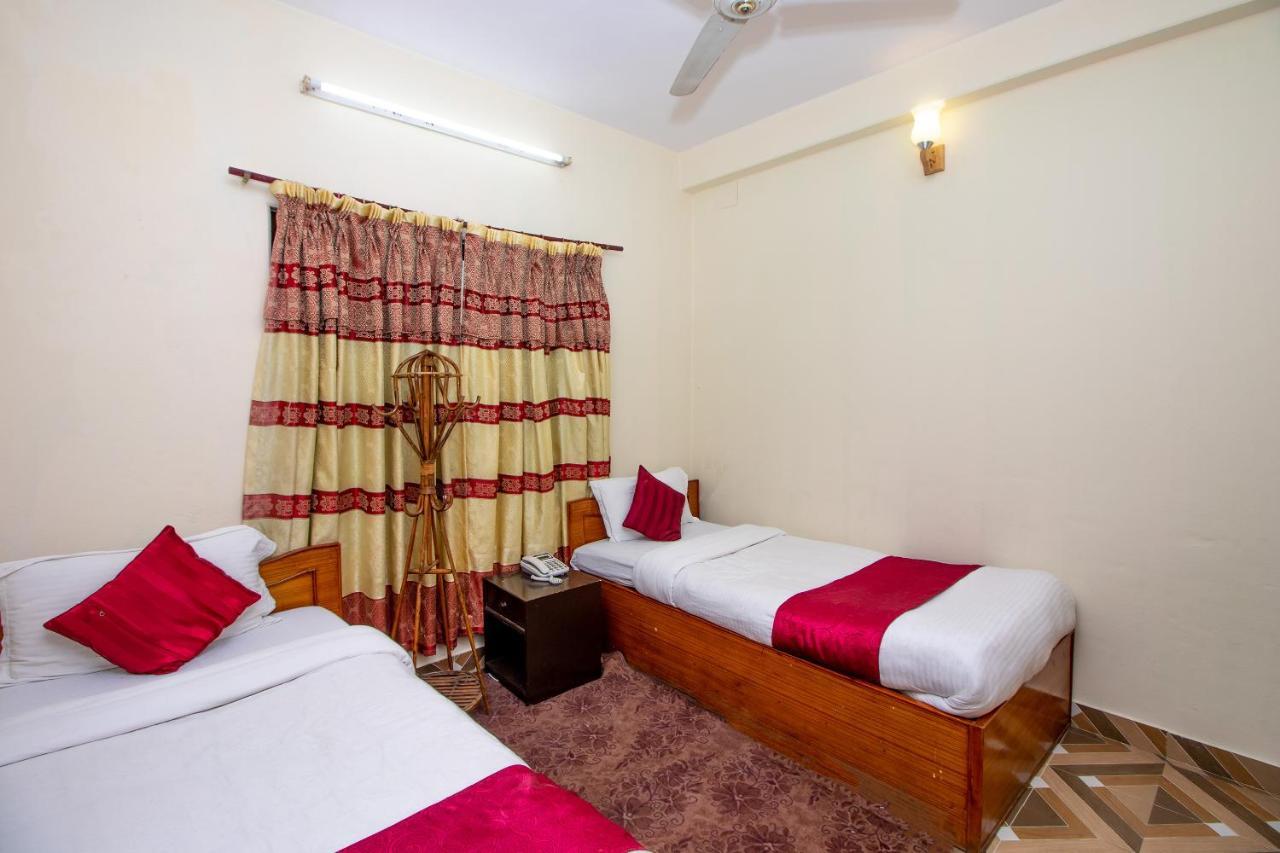 Hotel Royal Image Pokhara Exterior foto
