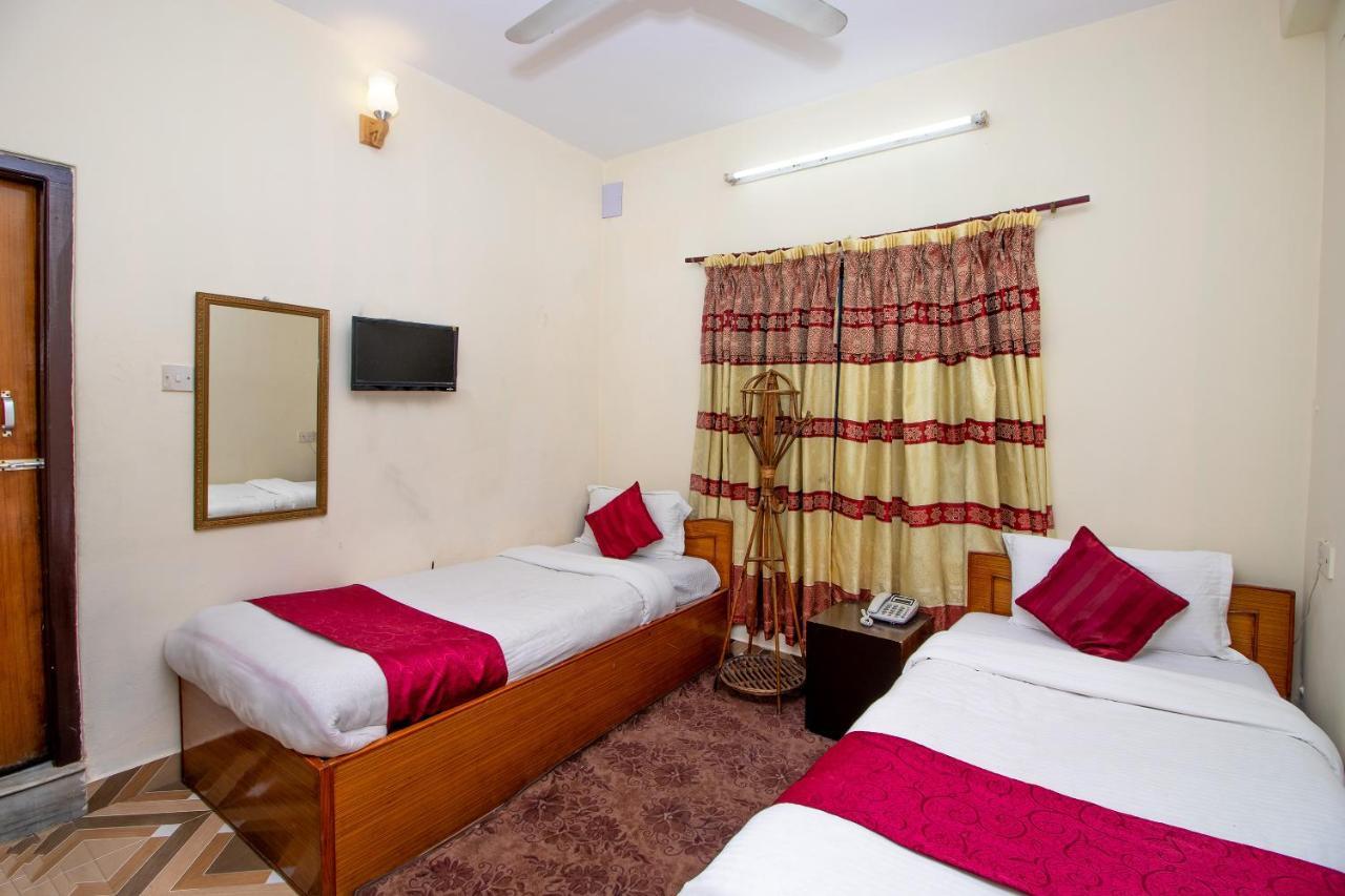 Hotel Royal Image Pokhara Exterior foto